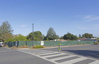 1540 Miramonte Ave in Los Altos, CA - Foto de edificio - Building Photo