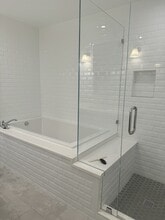 4641 Fulton Ave, Unit 106 in Sherman Oaks, CA - Building Photo - Building Photo