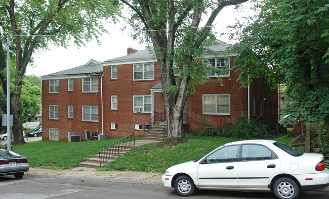 3167 Jackson St in Omaha, NE - Building Photo - Building Photo