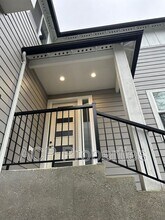 8 Clematis Ln in Bellingham, WA - Building Photo - Building Photo