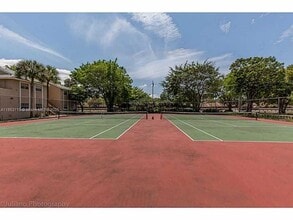 2091 NW 96th Ter, Unit 13M in Pembroke Pines, FL - Building Photo - Building Photo