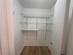 821 Douglas Ave in Minneapolis, MN - Building Photo - Building Photo