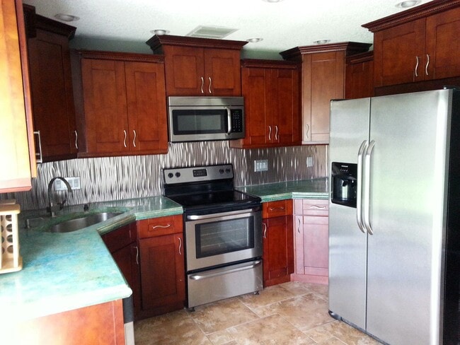 3413 Martell St in New Port Richey, FL - Building Photo - Building Photo