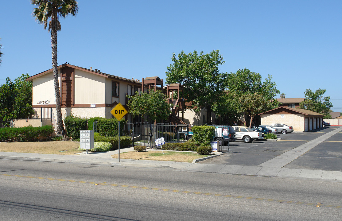 1261 S C St in Oxnard, CA - Building Photo