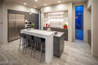 1237 Starview Peak Ct in Henderson, NV - Building Photo - Building Photo