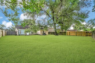 8639 Pearl Point St in Houston, TX - Building Photo - Building Photo