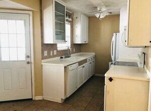 632 Fleming Rd in Hinesville, GA - Building Photo - Building Photo