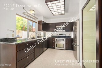 3220 E Tanglewood Dr in Phoenix, AZ - Building Photo - Building Photo