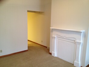 2410 Jane St, Unit 2 in Pittsburgh, PA - Building Photo - Building Photo