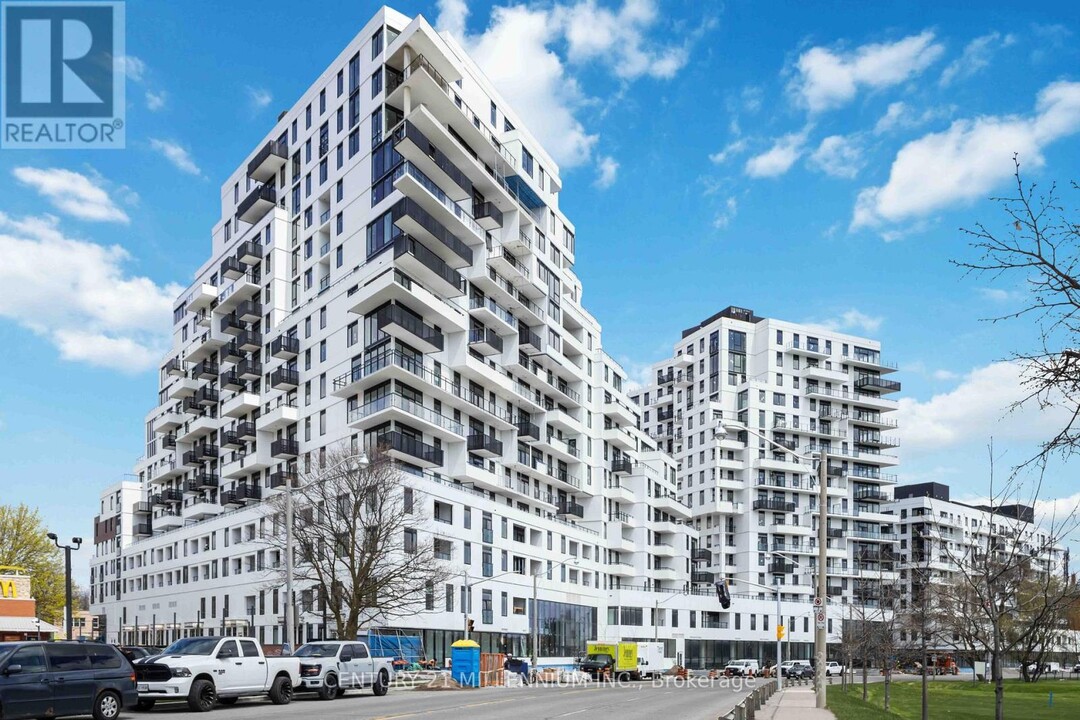1050-1050 Eastern Ave in Toronto, ON - Building Photo