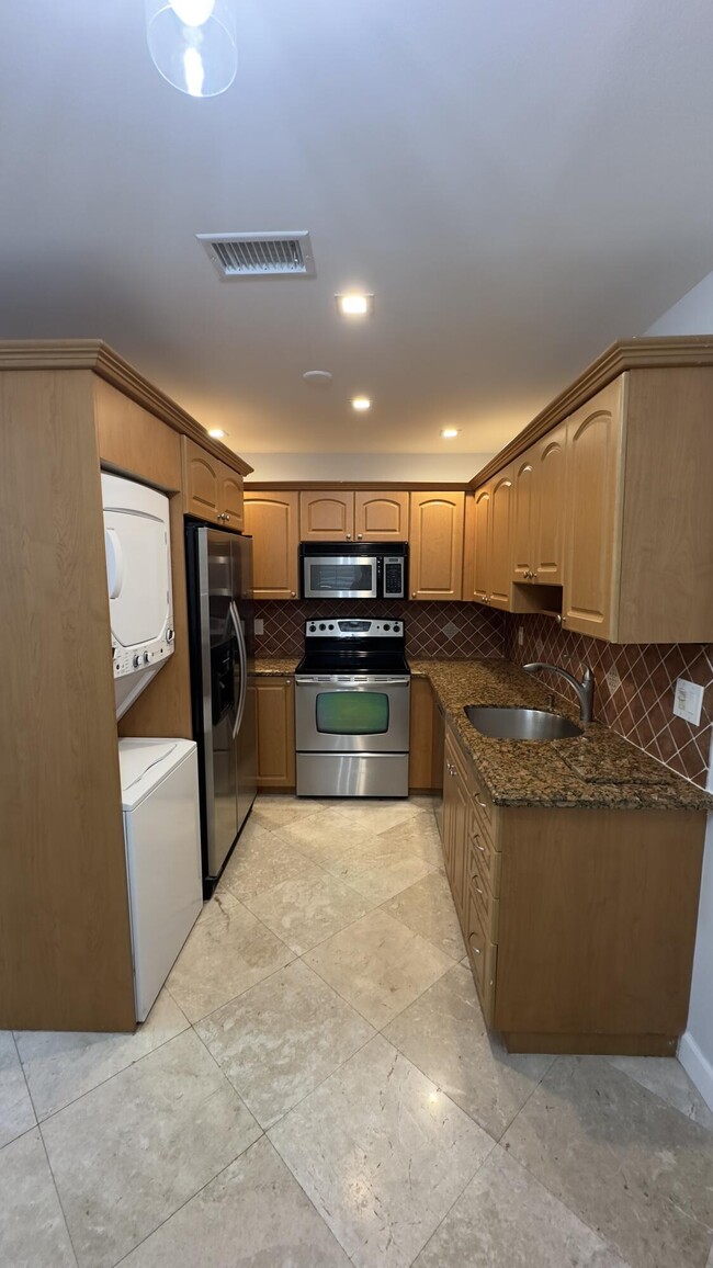 21032 Covington Dr
