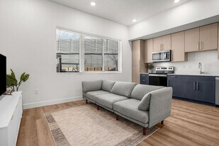 Alta Vue in Salt Lake City, UT - Building Photo