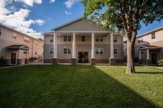 South Meadow in Ames, IA - Foto de edificio - Building Photo