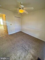 10604 Greta Lynn Ct in Fredericksburg, VA - Building Photo