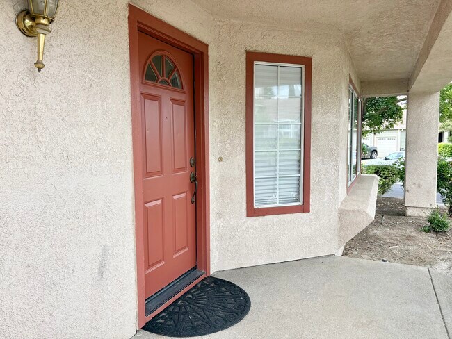 1363 Egret Dr in Tracy, CA - Building Photo - Building Photo