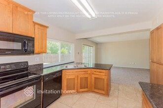 1100 Canary Ct in Suisun City, CA - Building Photo - Building Photo