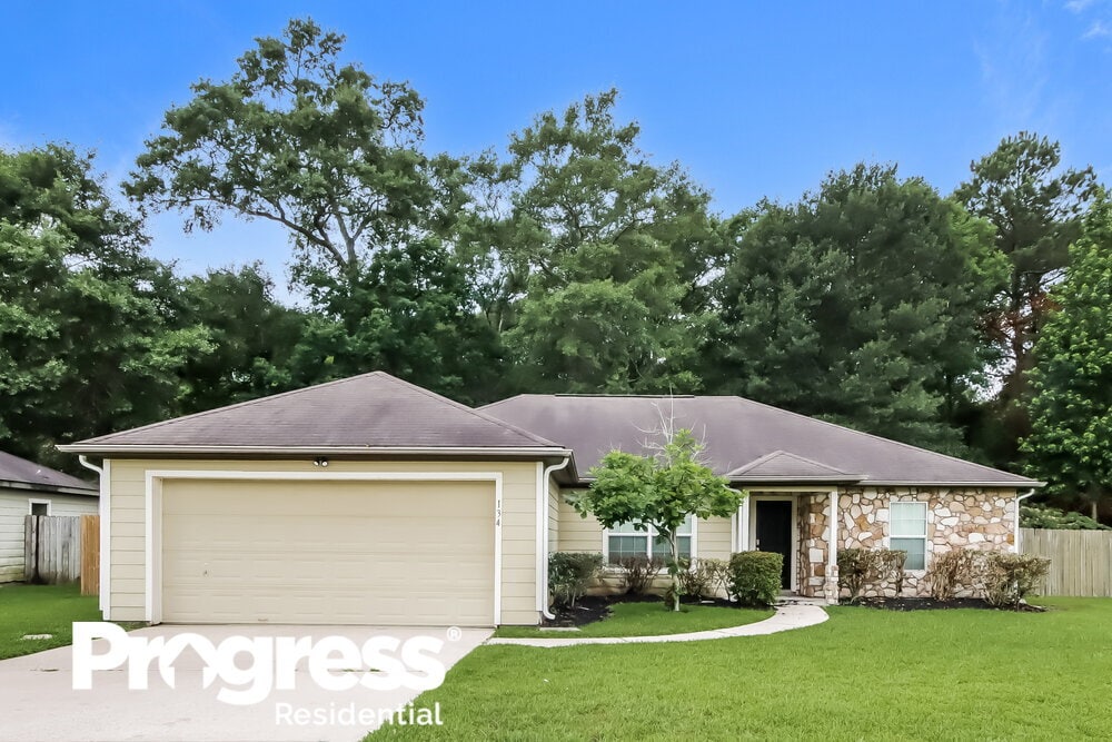 134 Kellyn Oaks Dr Photo