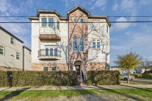 1003 E 28th St in Houston, TX - Building Photo