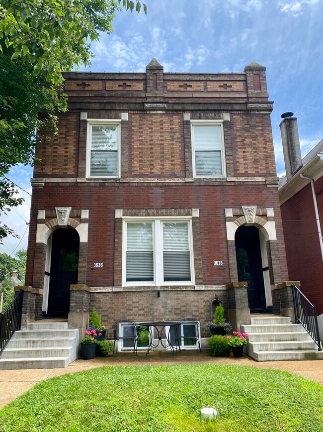 3636 Commonwealth Ave, Unit 3636 Commonwealth Ave