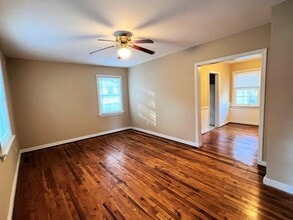 5008 Centralia Rd in Richmond, VA - Building Photo - Building Photo