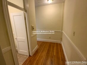 1322 Commonwealth Ave, Unit 10 in Boston, MA - Building Photo - Building Photo