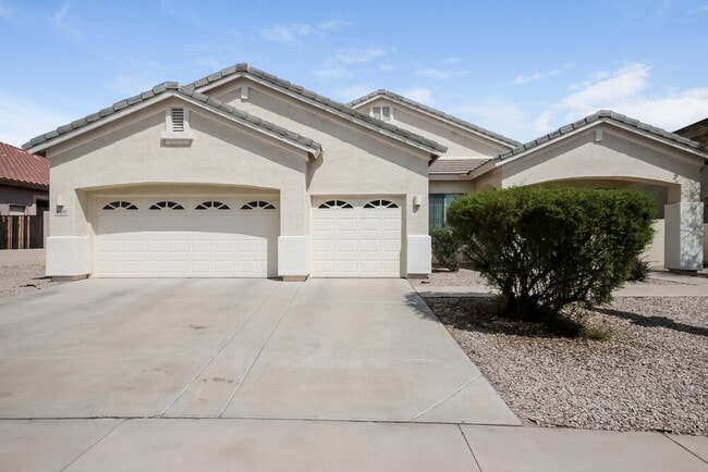property at 2107 S Sabrina
