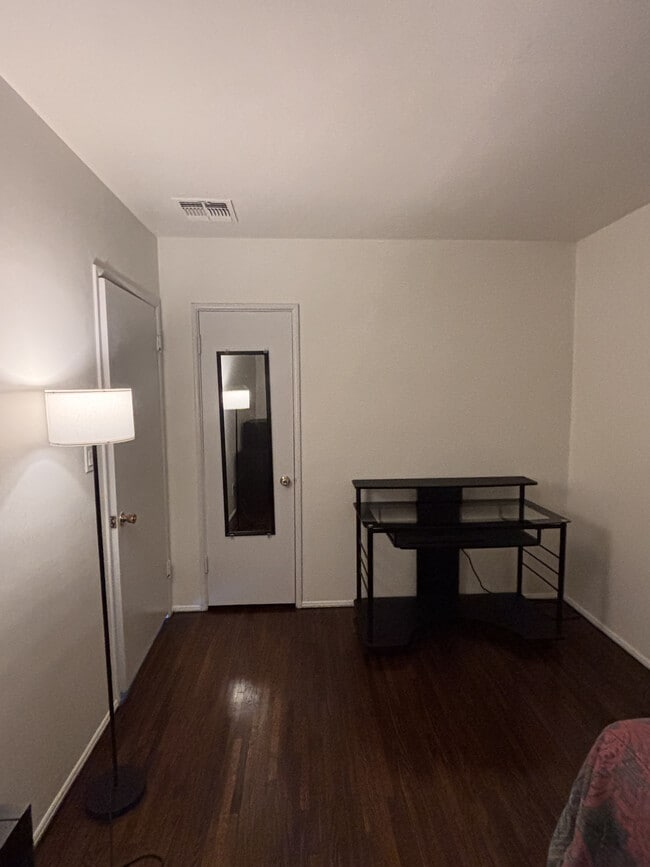 15516 Flatbush Ave in Norwalk, CA - Building Photo - Building Photo