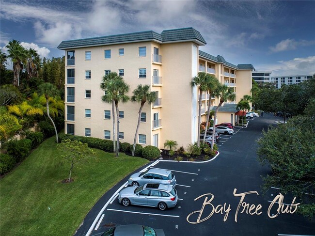 8625 Midnight Pass Rd in Sarasota, FL - Foto de edificio - Building Photo