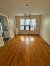 Updated Apartments Located at 800 Michigan in Evanston, IL - Building Photo - Interior Photo