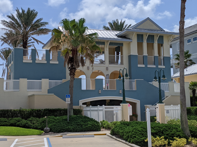 1200 Cinnamon Beach Ln in Palm Coast, FL - Foto de edificio - Building Photo