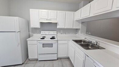 8230 Dames Point Crossing Blvd N in Jacksonville, FL - Building Photo - Building Photo