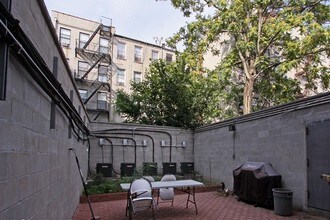 155 E 108th St in New York, NY - Building Photo - Building Photo