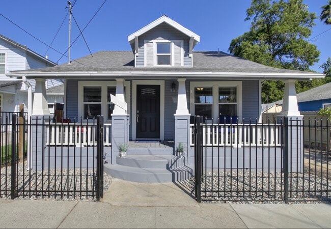 3101 44th St in Sacramento, CA - Building Photo - Building Photo