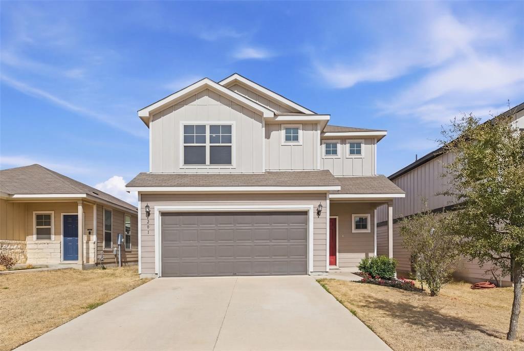 201 Katie Elder Dr in Jarrell, TX - Building Photo