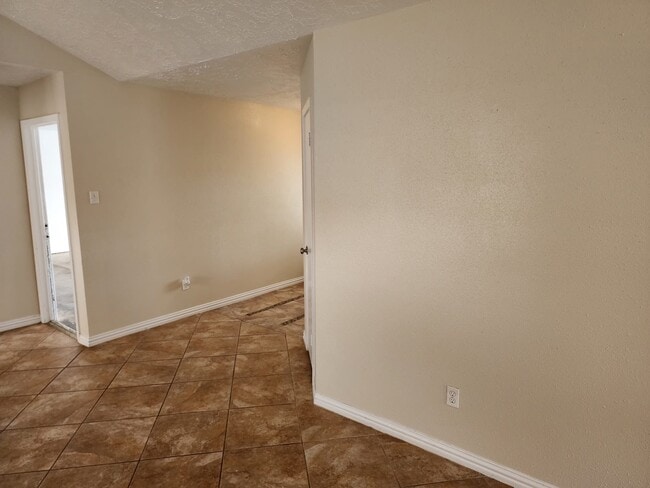 property at 715 Beechbend Dr