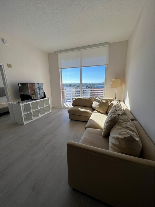 18800 NE 29th Ave, Unit ph25 in Aventura, FL - Foto de edificio