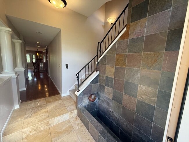 5738 Skyview Pl in Richmond, CA - Building Photo - Building Photo