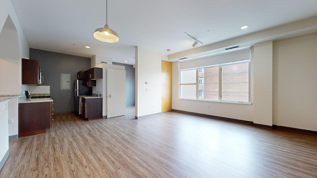110 E Berkeley St, Unit 302H in Boston, MA - Foto de edificio