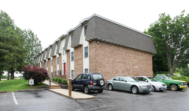 Ridgeview Court Apartments