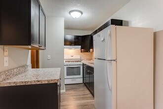 Eat Street Apartments in Minneapolis, MN - Foto de edificio - Building Photo