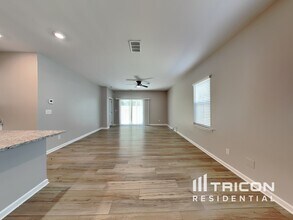 1659 Hay Patch Ln in Loganville, GA - Building Photo - Building Photo