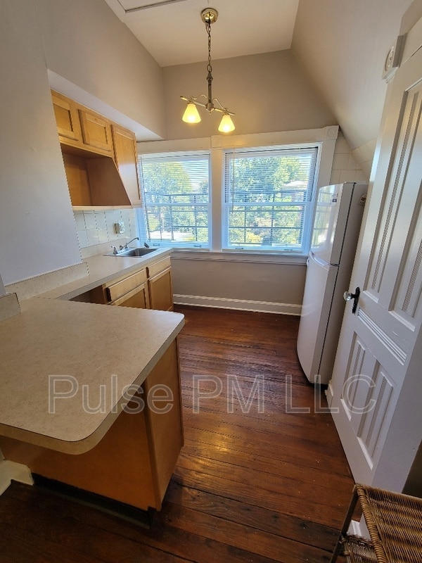 property at 634 Greenup St