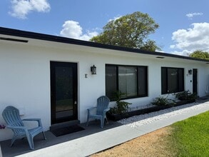 344 SE 4th Ave in Delray Beach, FL - Building Photo - Building Photo