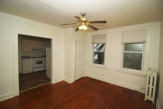 3209 Guilford Ave in Baltimore, MD - Building Photo - Building Photo