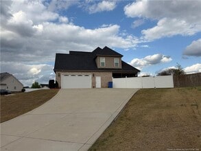 115 Dairy Ct in Raeford, NC - Building Photo - Building Photo