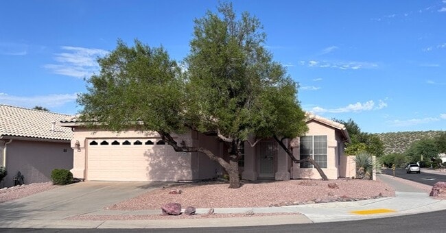 property at 5225 N Windriver Pl