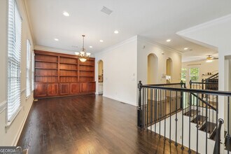 2315 English Ivy Ct in Atlanta, GA - Building Photo - Building Photo