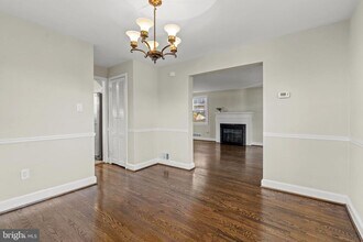 2551 23rd Rd N in Arlington, VA - Building Photo - Building Photo