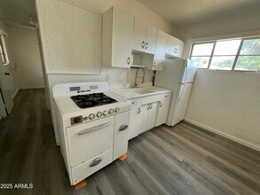 1137 S Judd St in Tempe, AZ - Building Photo - Building Photo