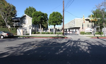 Iris Gardens in Azusa, CA - Building Photo - Building Photo